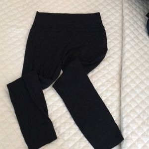 Lululemon yoga leggings size 8